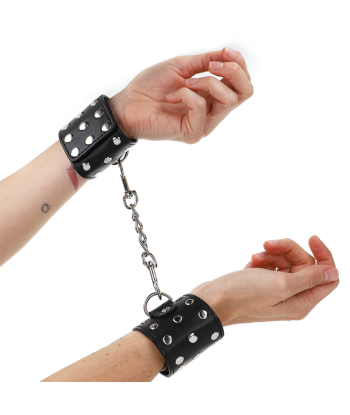 KINK - MUÑEQUERAS CON CIERRE A PRESIÓN LLENO DE TACHUELAS AJUSTABLE NEGRO 19-24 CM X 5.5 CM