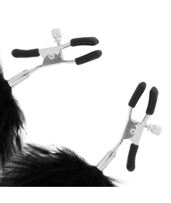 DARKNESS - PINZAS PARA PEZONES CON POMPONES 2