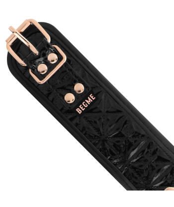 BEGME - BLACK EDITION COLLAR CON CADENAS Y PINZAS PEZONES CON FORRO DE NEOPRENO