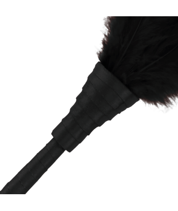 DARKNESS - PLUMA ESTIMULADORA NEGRO LUX